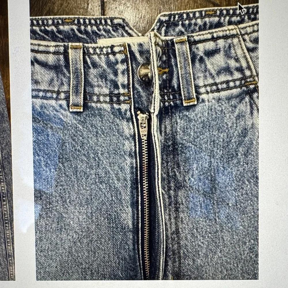 Apiece Apart Meridian Jean in the Austin Wash size 28 - Picture 6 of 6